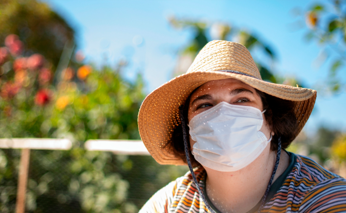 Sarah, la mujer a la que le implantaron un dispositivo para ayudarle con la depresión